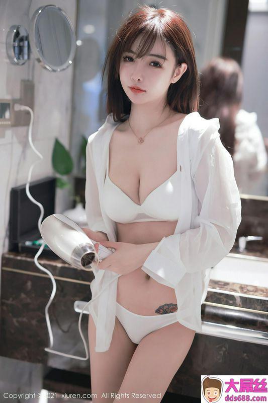 Xiuren秀人系列No.3064南初妹妹完整版无水印写真