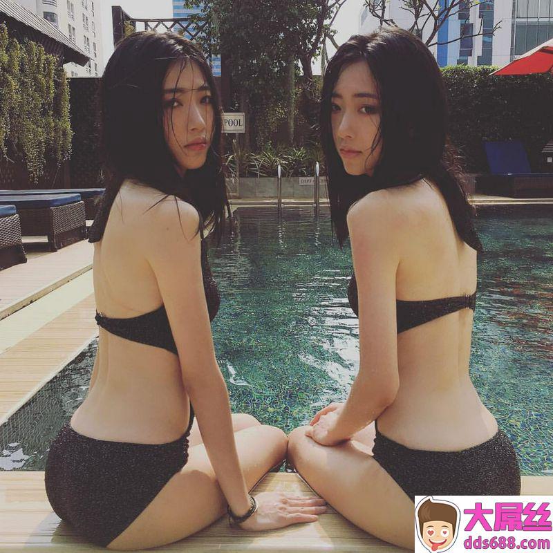 双胞妹子TwinsShin谷谷颜值加上美乳超母汤