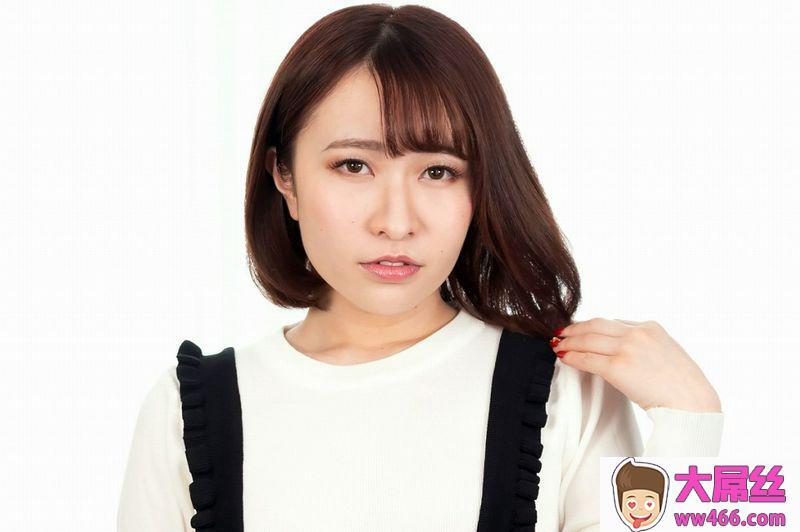 森田みゆ与短发女友在房激情大干